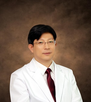 Dr. Intaek Lee