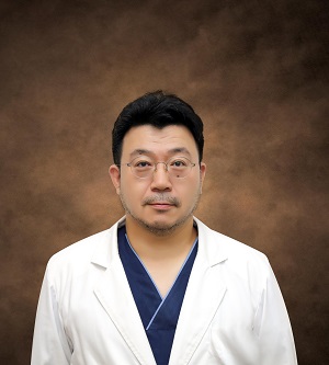 Dr. Dongook Kim