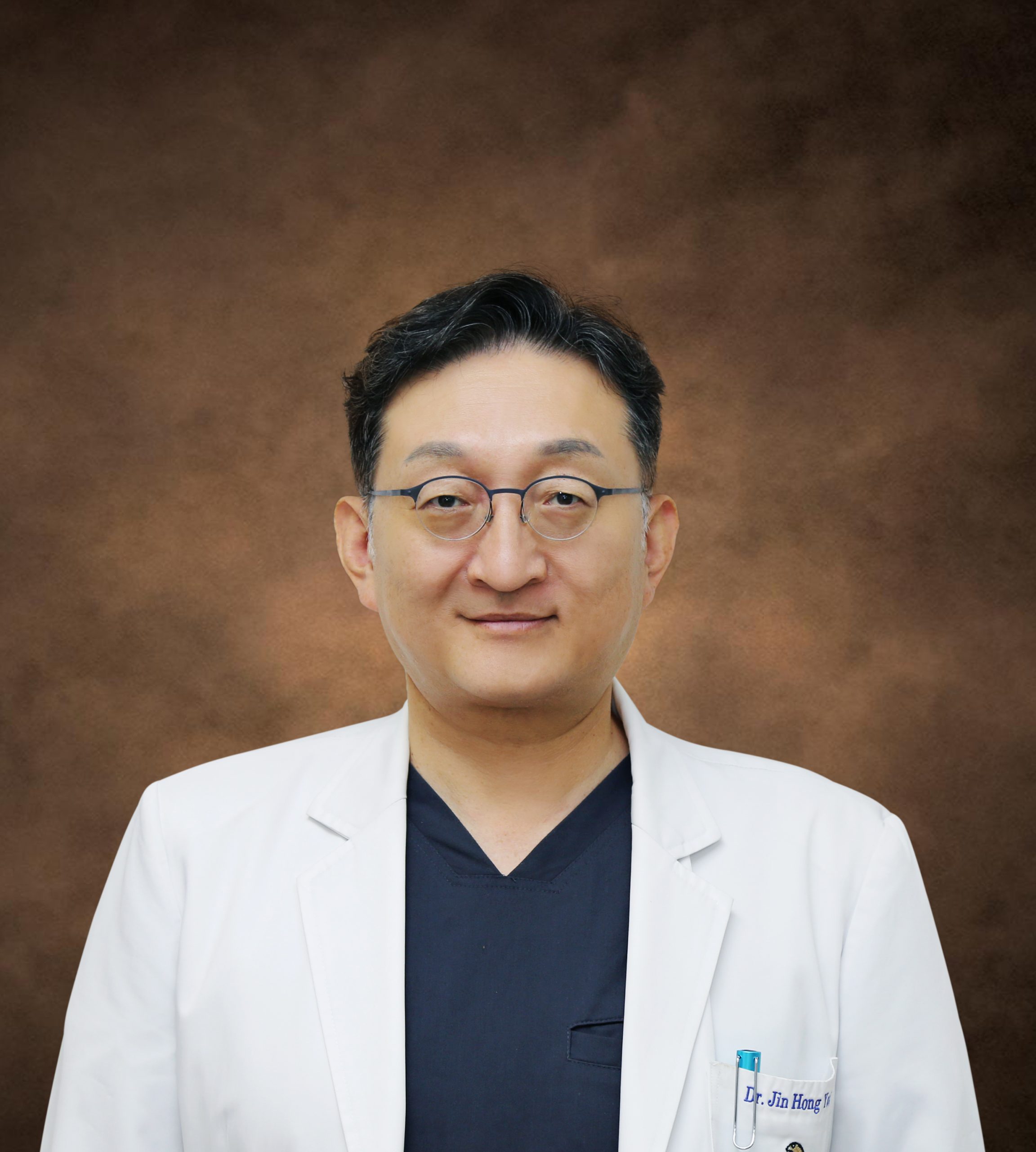 Dr. Jin Hong Yang